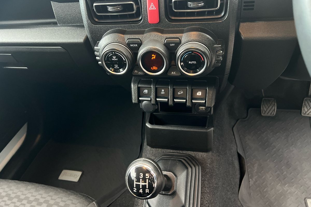 2023 Suzuki Jimny GLX GJ