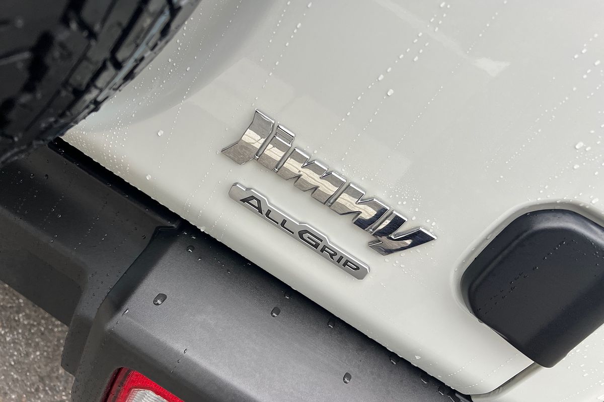 2023 Suzuki Jimny GLX GJ