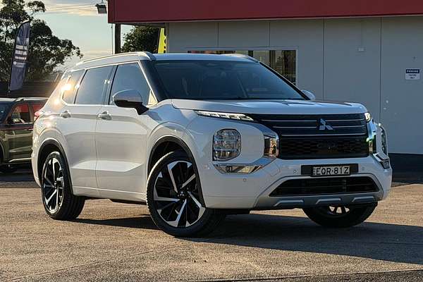 2021 Mitsubishi Outlander Exceed ZM