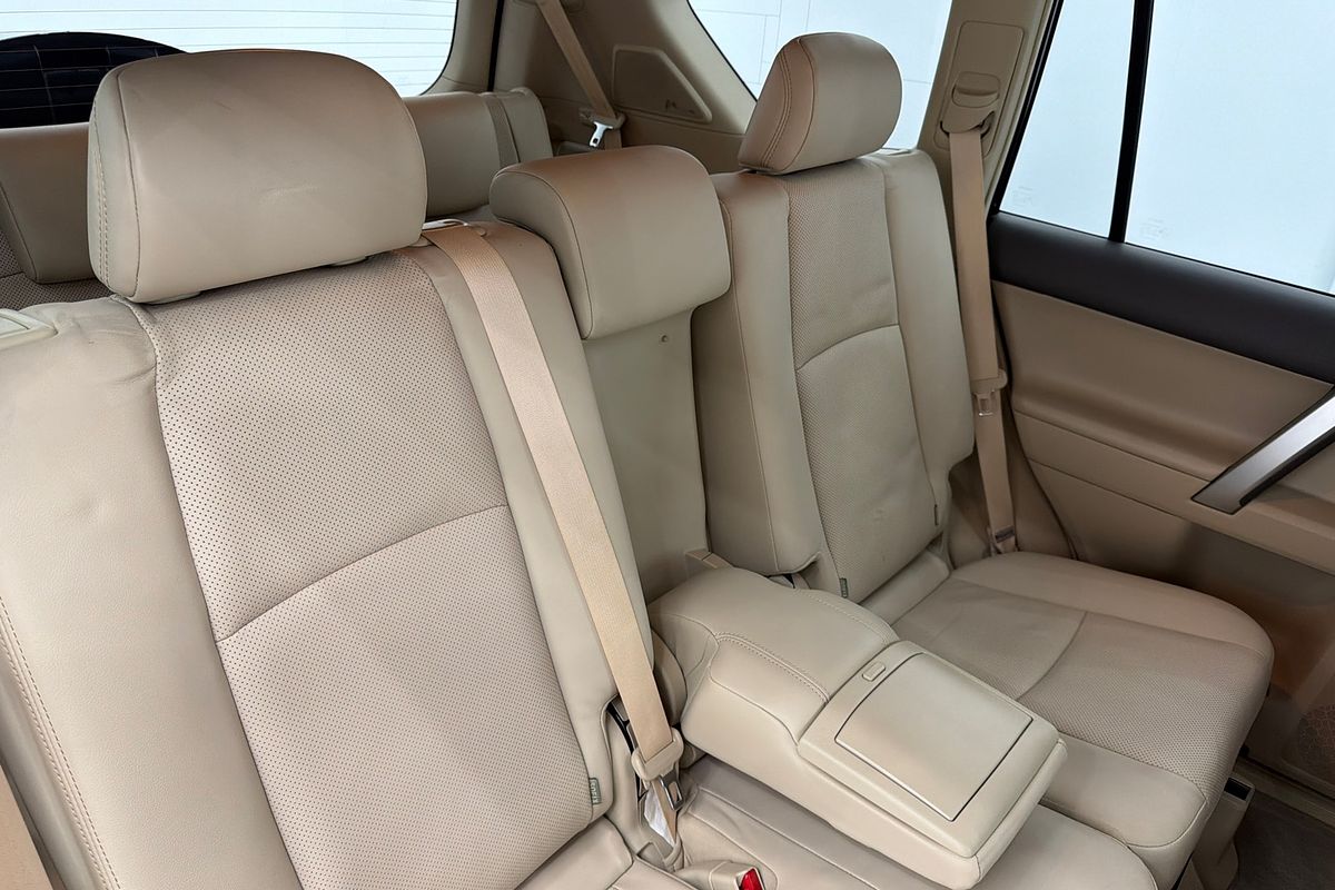2023 Toyota Landcruiser Prado VX GDJ150R