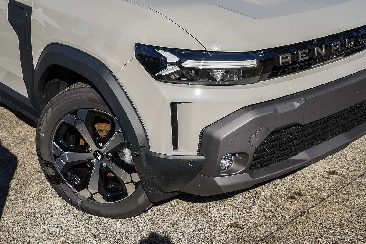 2025 Renault Duster Techno X1311