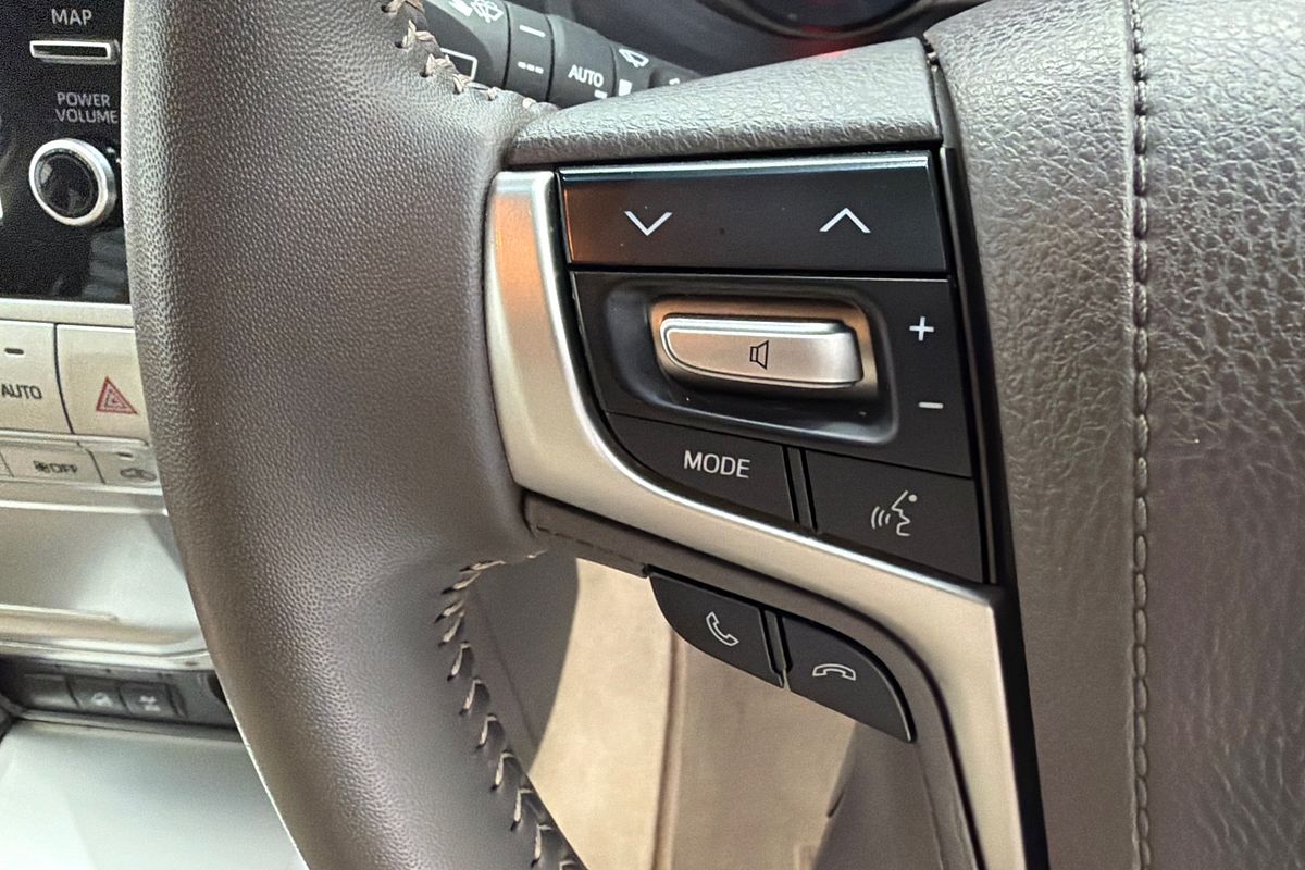 2023 Toyota Landcruiser Prado VX GDJ150R