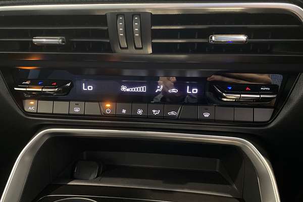 2025 Mazda CX-60 P50e Pure KH Series thumb-28