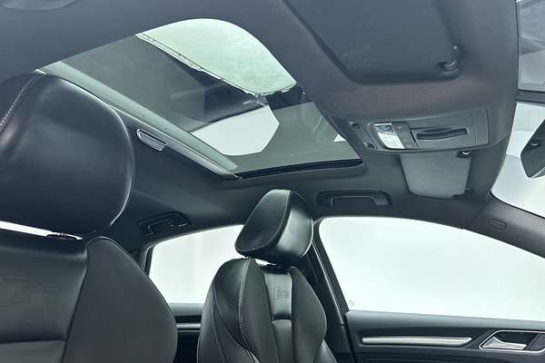 2016 Audi S3 8V thumb-13