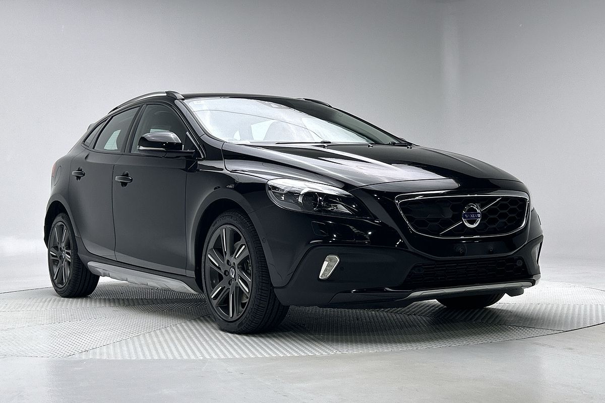 2015 Volvo V40 D4 Luxury
