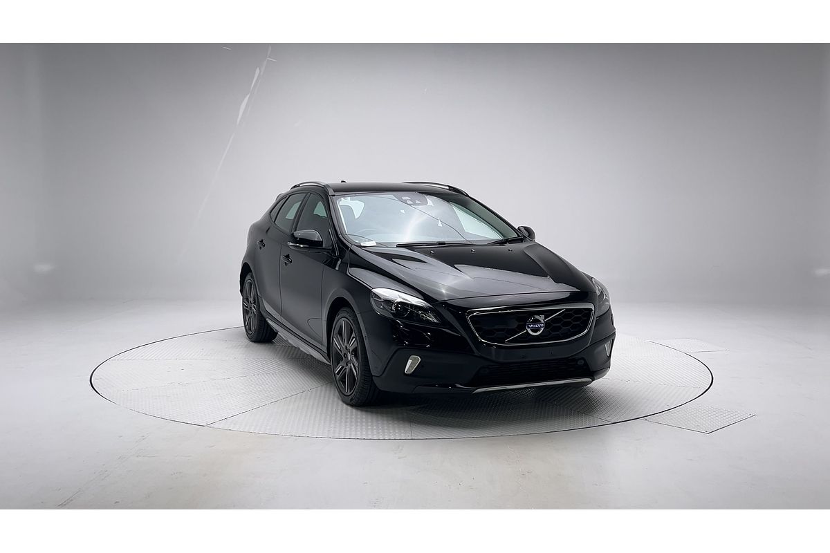 2015 Volvo V40 D4 Luxury