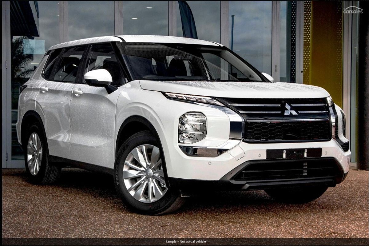 2026 Mitsubishi Outlander ES ZM