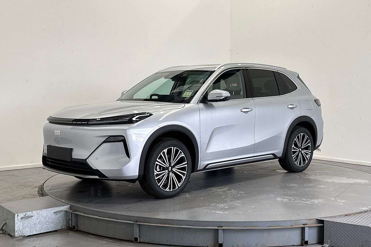 2026 Geely Starray EM-i Inspire Extended Range P145
