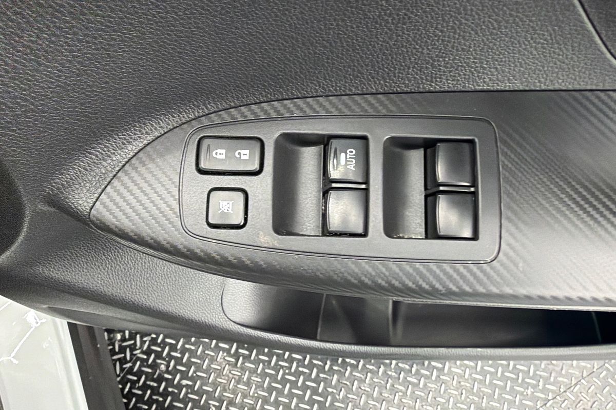 2019 Mitsubishi Eclipse Cross ES YA