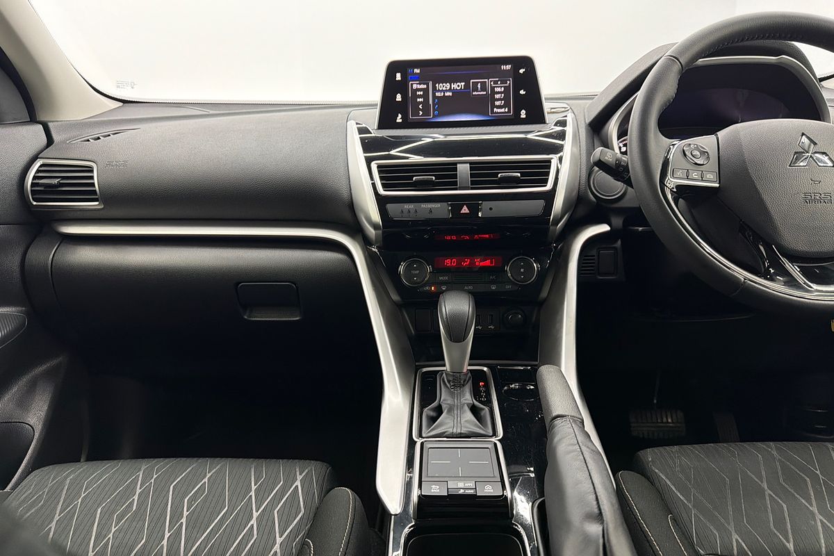 2019 Mitsubishi Eclipse Cross ES YA