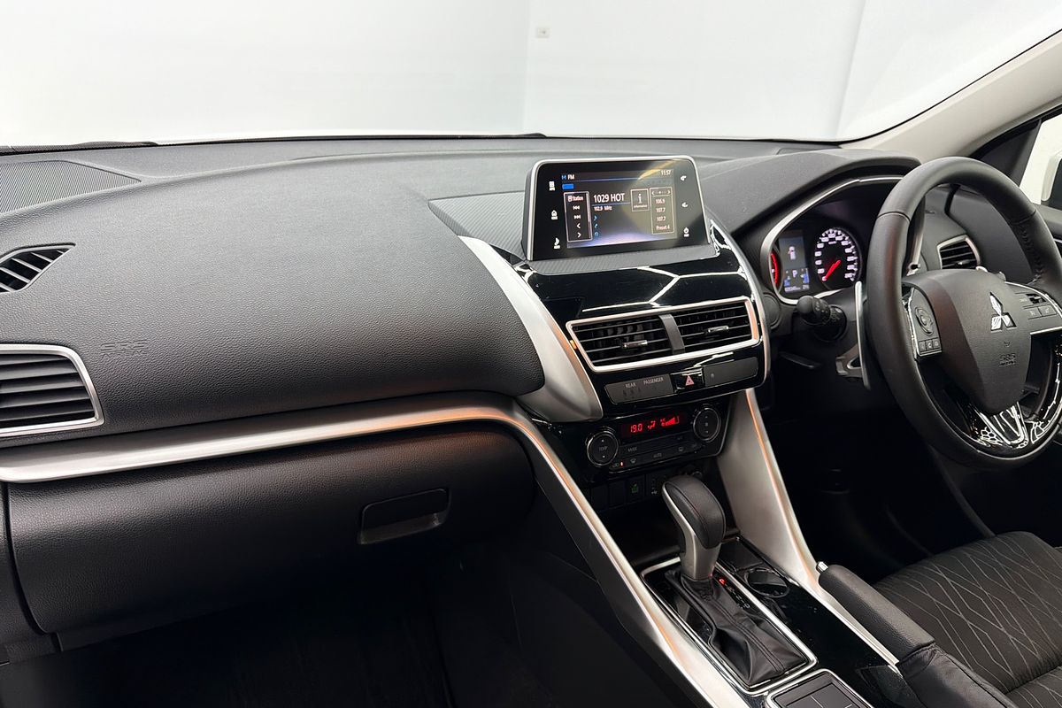 2019 Mitsubishi Eclipse Cross ES YA