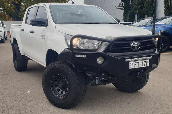 2020 Toyota Hilux SR GUN126R 4X4