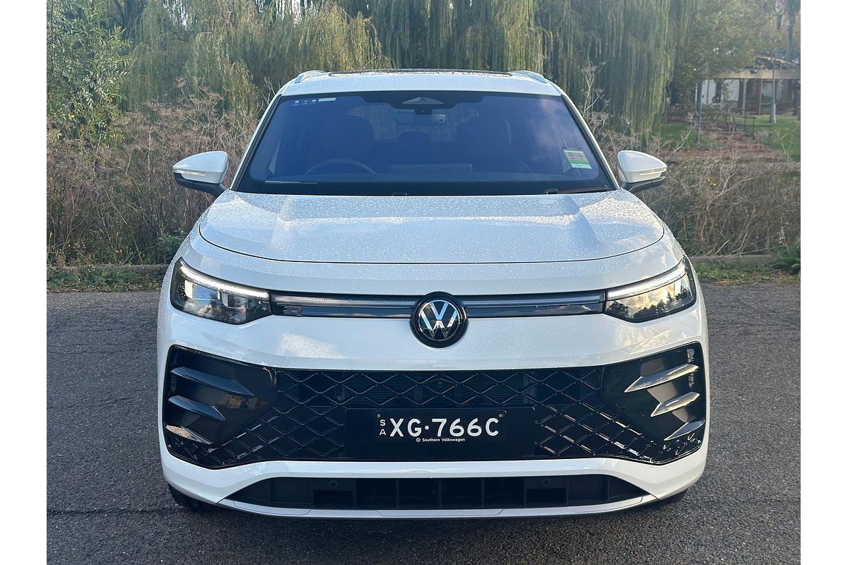 2026 Volkswagen Tayron 200TSI eHybrid R-Line R4