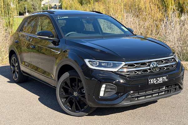 2025 Volkswagen T-Roc 140TSI R-Line D11