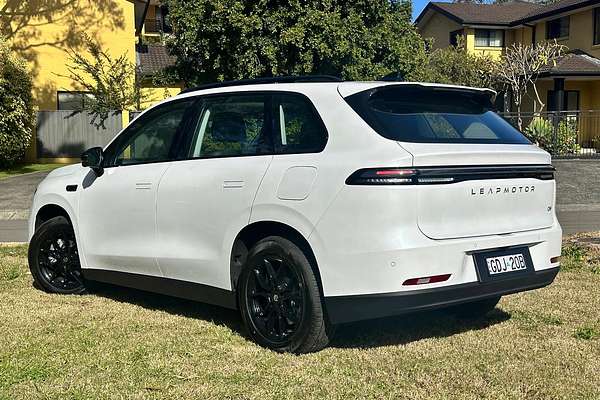 2025 Leapmotor C10 REEV Ultra Hybrid Style B11