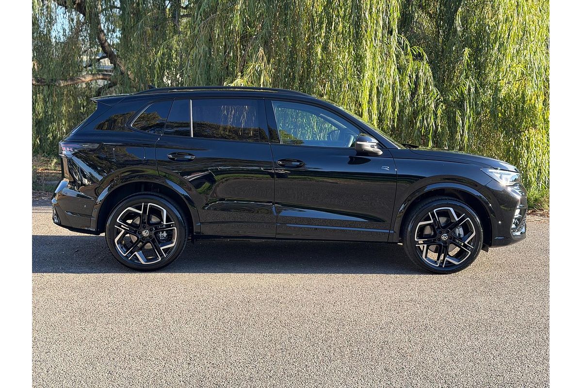2026 Volkswagen Tiguan 200TSI eHybrid R-Line CT