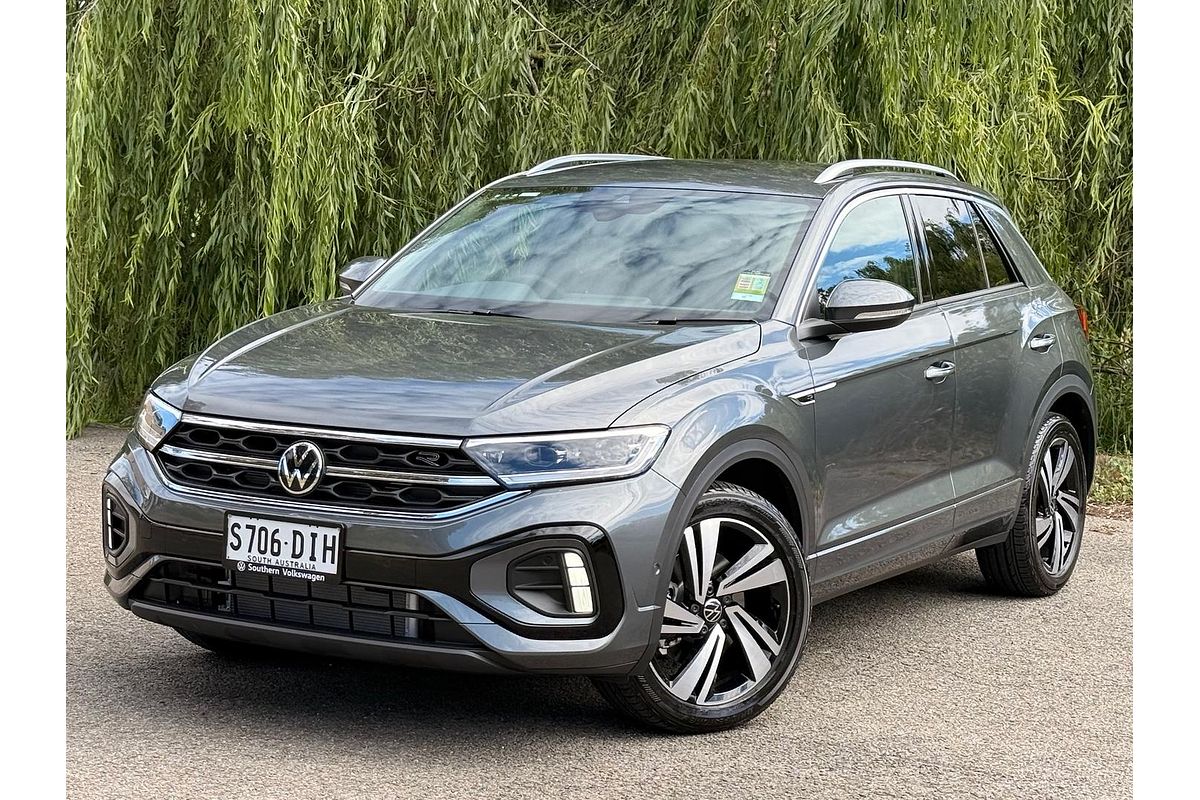2025 Volkswagen T-Roc 140TSI R-Line D11