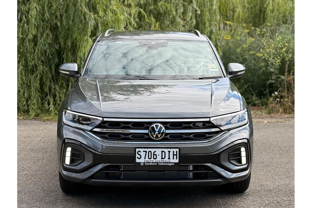 2025 Volkswagen T-Roc 140TSI R-Line D11