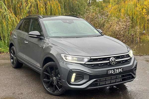 2025 Volkswagen T-Roc 140TSI R-Line D11