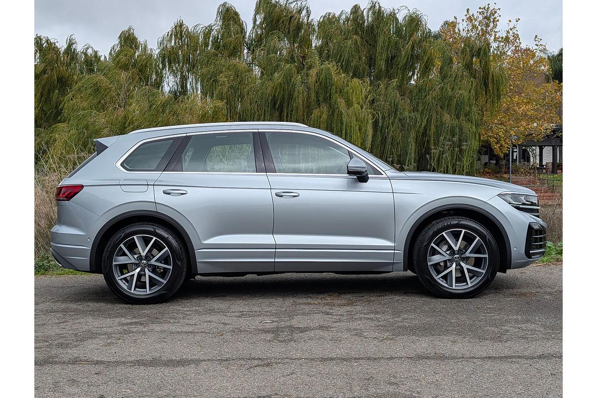 2026 Volkswagen Touareg 210TDI Elegance RC