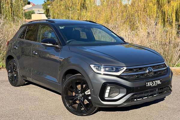 2025 Volkswagen T-Roc 140TSI R-Line D11