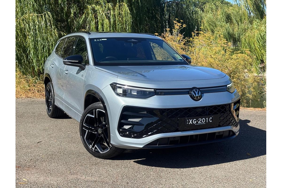 2025 Volkswagen Tayron 195TSI R-Line R4