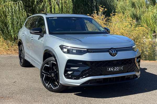 2025 Volkswagen Tayron 195TSI R-Line R4
