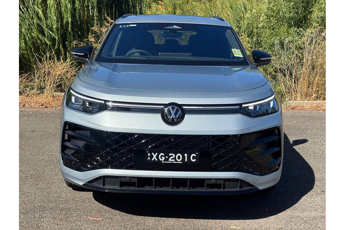 2025 Volkswagen Tayron 195TSI R-Line R4