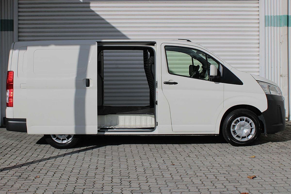 2022 Toyota Hiace GDH300R LWB