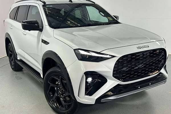 2026 Isuzu MU-X X-TERRAIN