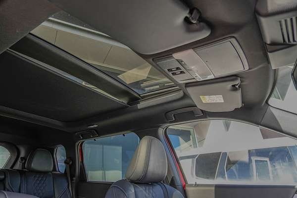 2024 Mitsubishi Outlander PHEV GSR ZM thumb-12