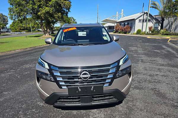 2026 Nissan X-TRAIL ST-L T33