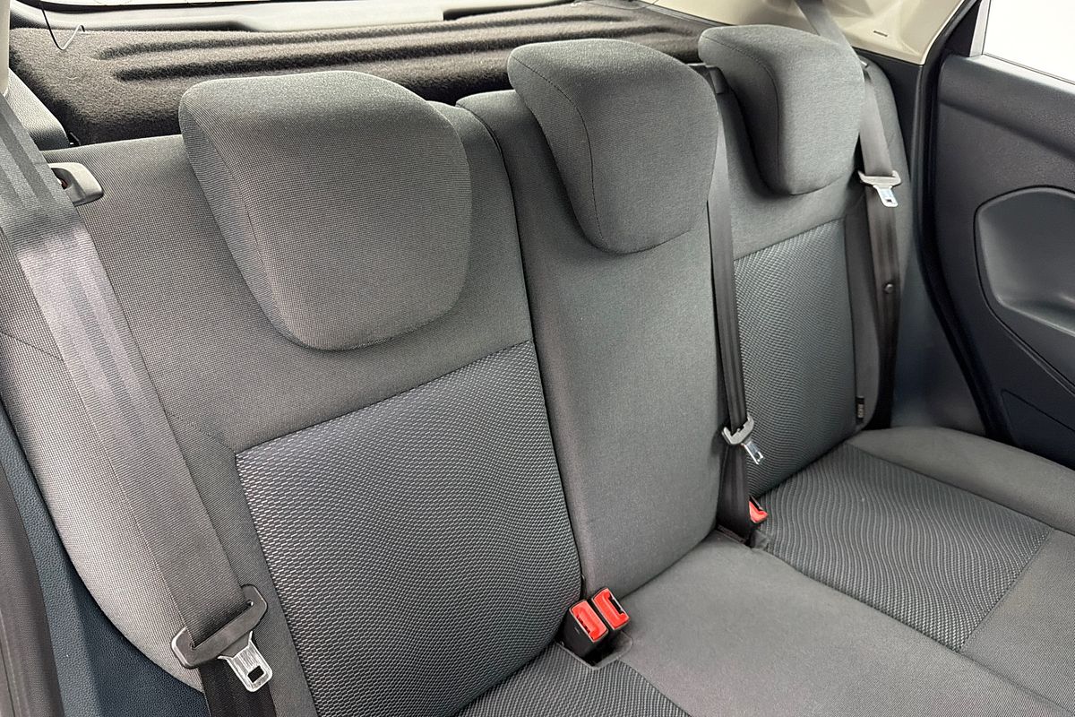 2011 Ford Fiesta CL WT