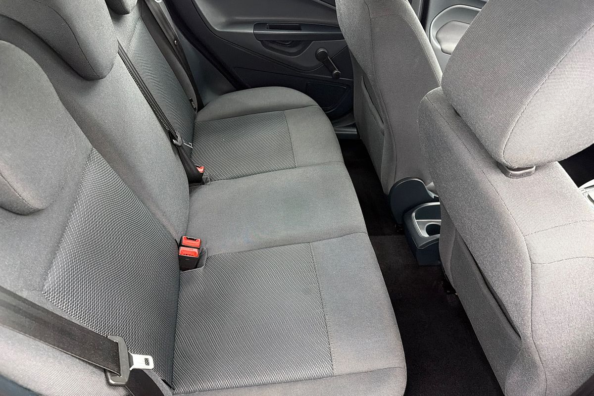 2011 Ford Fiesta CL WT