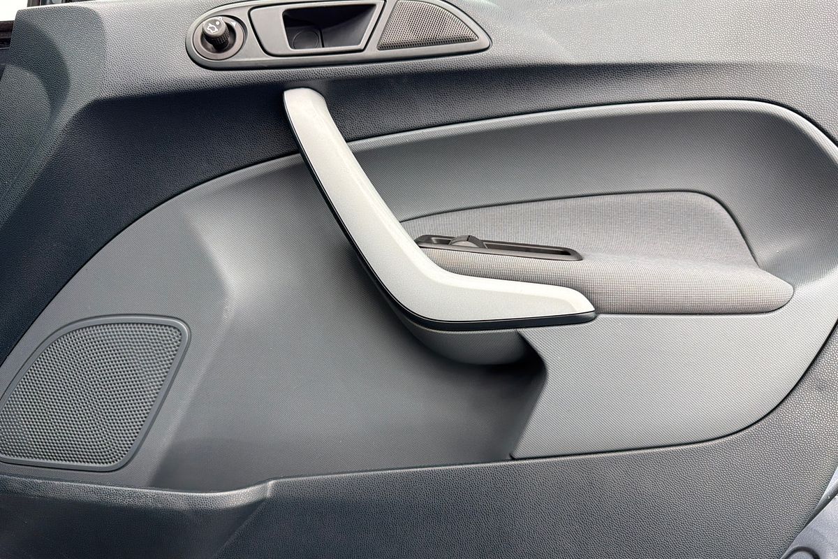 2011 Ford Fiesta CL WT