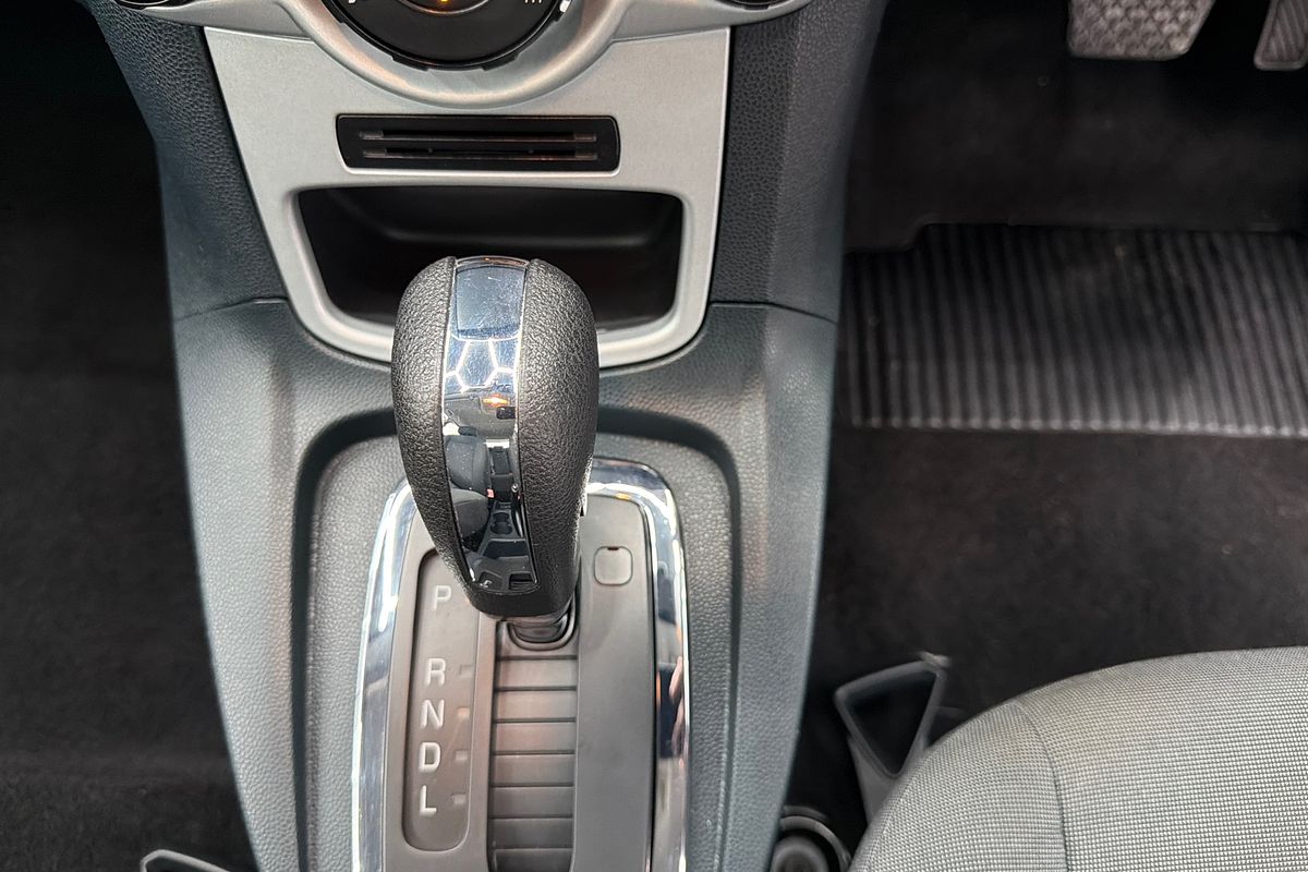 2011 Ford Fiesta CL WT