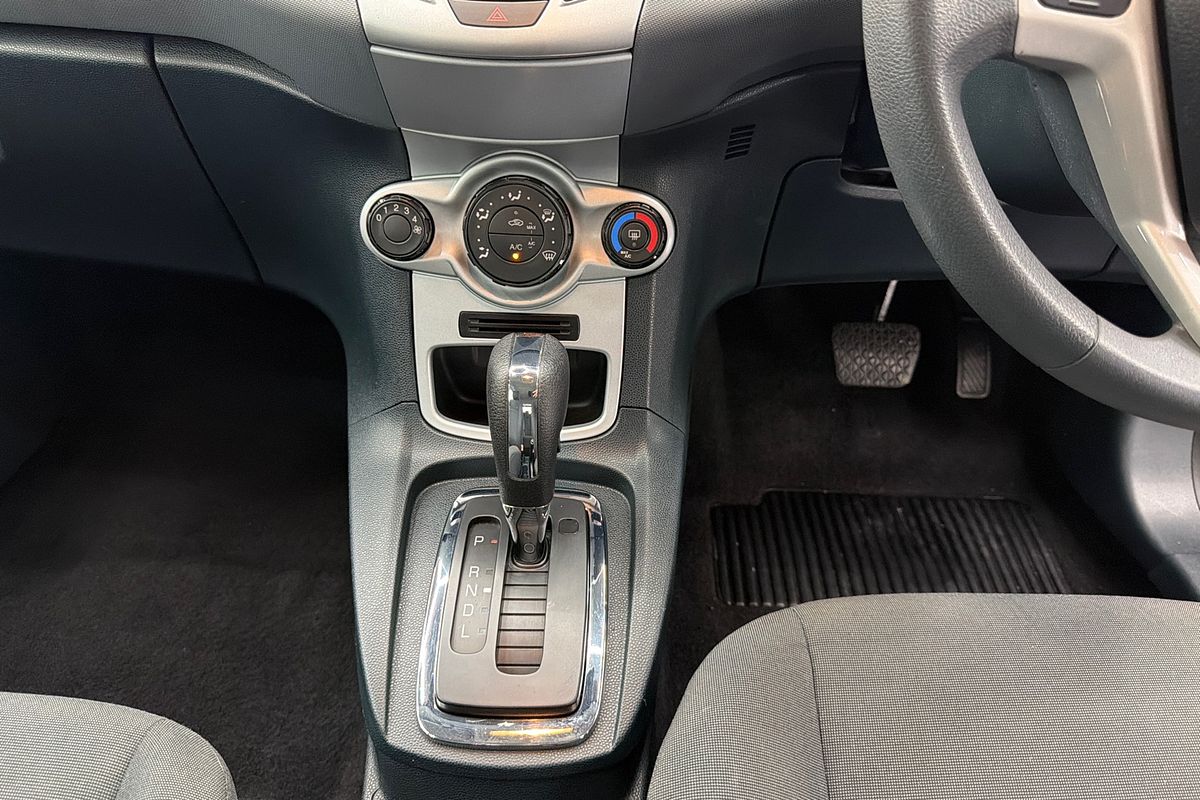 2011 Ford Fiesta CL WT