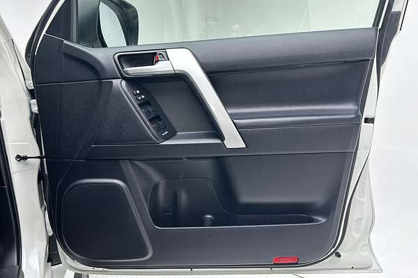 2020 Toyota Landcruiser Prado VX GDJ150R thumb-18