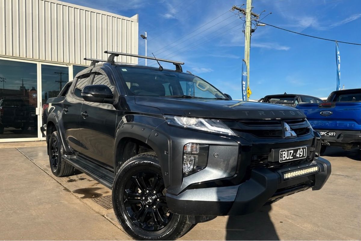 2021 Mitsubishi Triton GSR MR 4X4