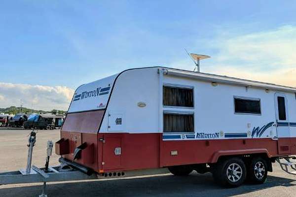 2014 Sunland WINTON CARAVAN CAFE SEATING