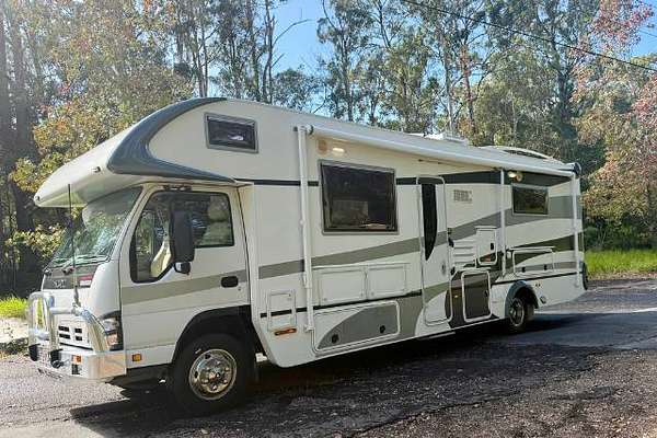 2007 Sunliner MONTE CARLO MOTORHOME ISUZU NPR