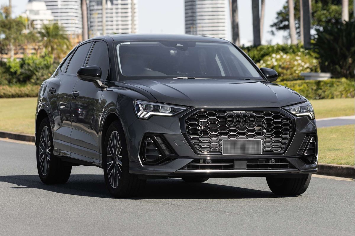 2025 Audi Q3 35 TFSI S line F3