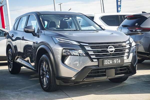 2025 Nissan X-TRAIL ST T33