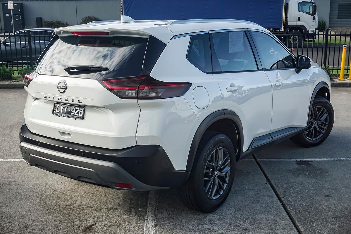 2023 Nissan X-TRAIL ST T33