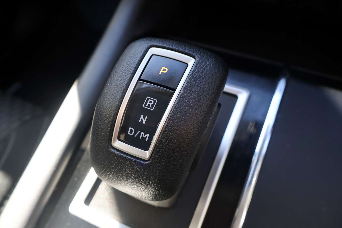 2024 Mitsubishi Outlander ES ZM