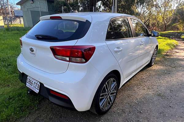 2020 Kia Rio Sport YB thumb-6