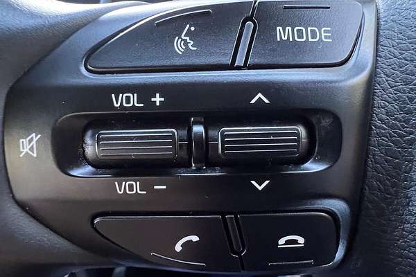 2020 Kia Rio Sport YB thumb-20