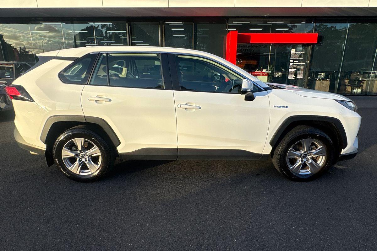 2024 Toyota RAV4 GX AXAH52R