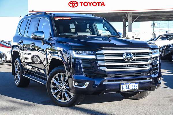 2024 Toyota Landcruiser Sahara ZX FJA300R