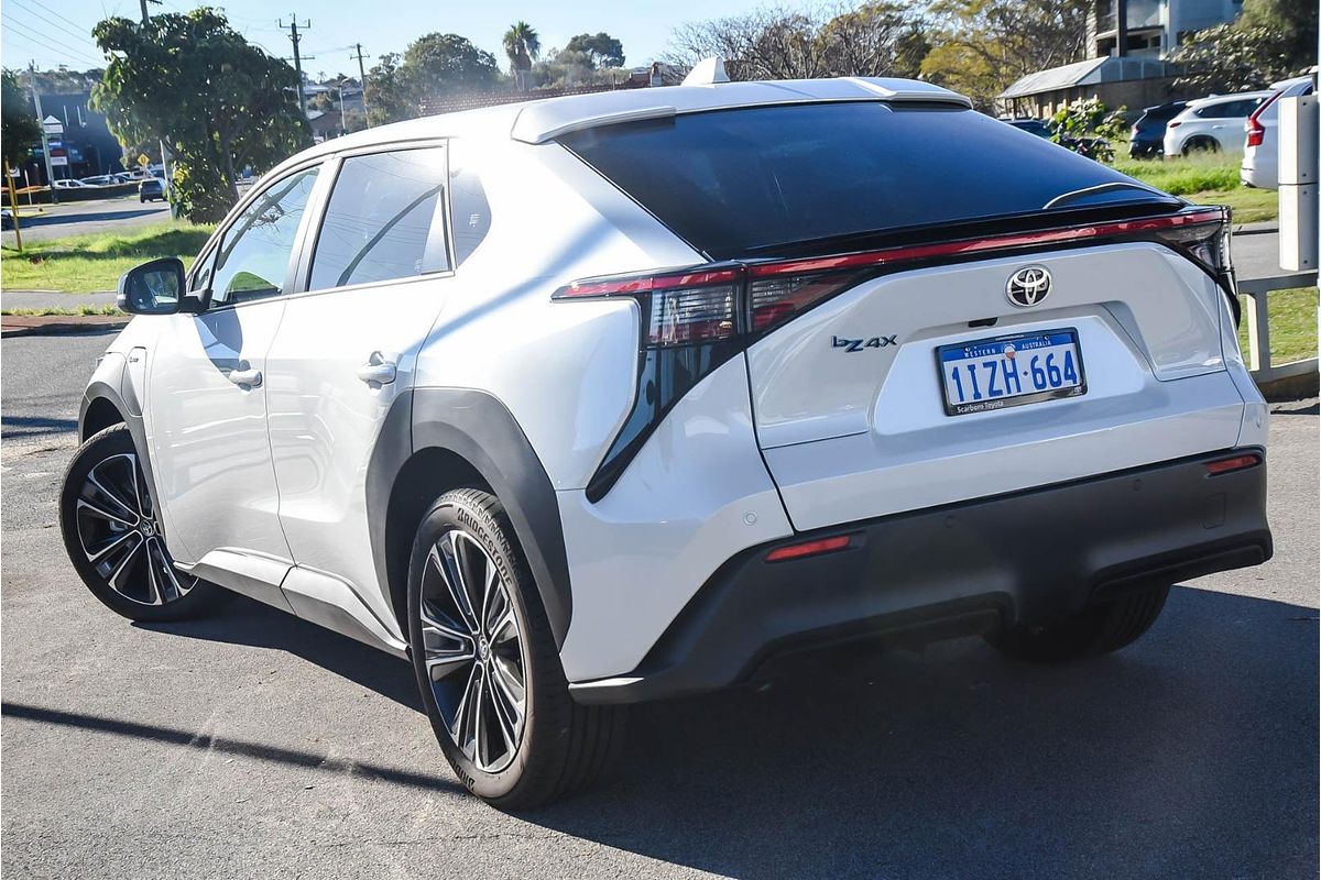 2024 Toyota bZ4X XEAM10R